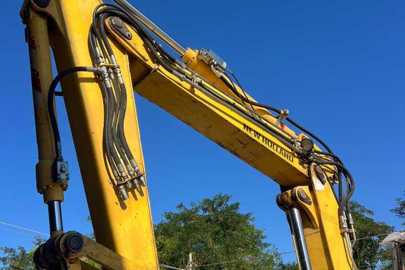 OmecoHub - Immagine NEW HOLLAND MH3.6